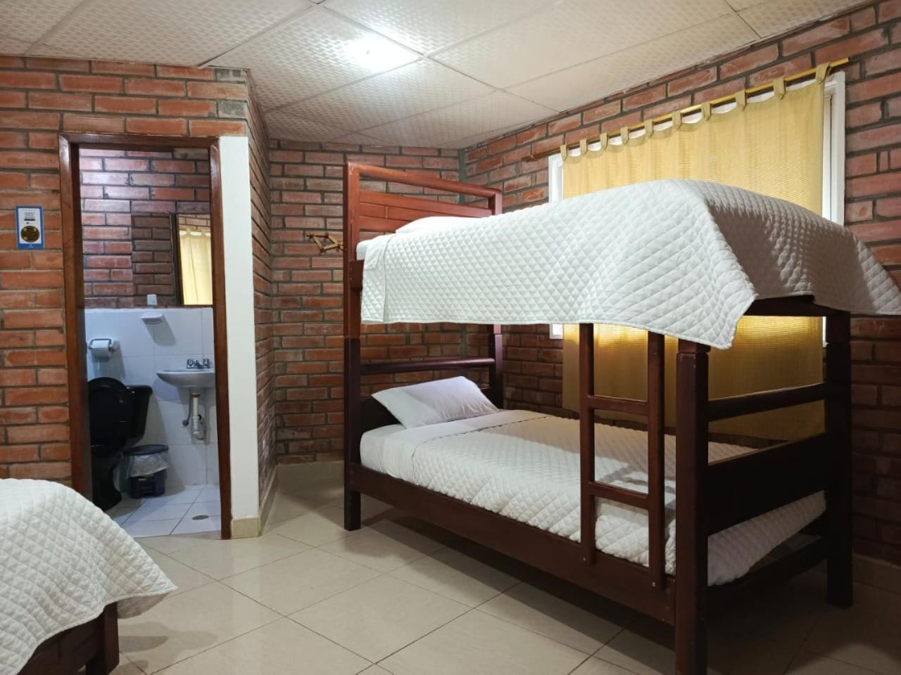 فندق Hosteria Cacique Wasi بويو المظهر الخارجي الصورة